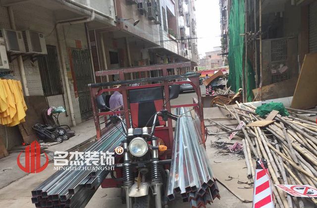 幼儿园正能量奖励网站入口材料进场.jpg