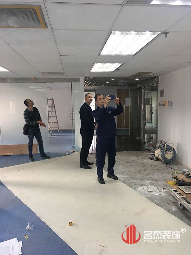 办公室正能量奖励网站入口设计.jpg