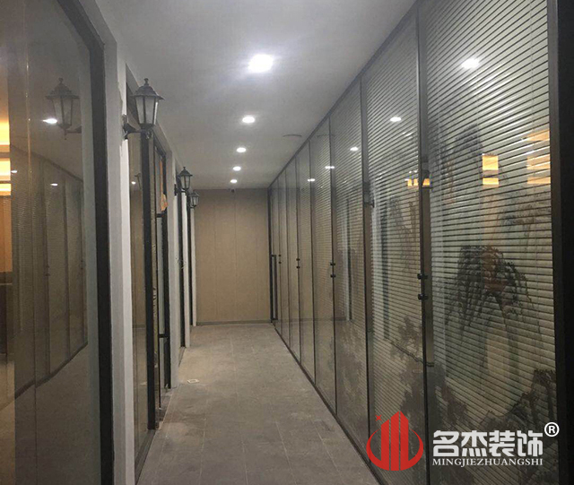 走廊正能量奖励网站入口设计