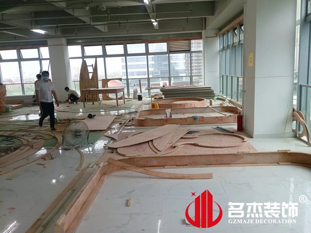 广州办公室正能量奖励网站入口设计