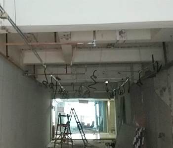 优佳尚品300方办公室正能量奖励网站入口施工现场
